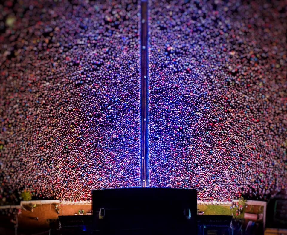 RitchAmes's tweet photo. The final changeover on Main Stage @EPfestival 2019 - around a year ago. Me & Nick getting ready with the last piece of @florencemachine huge set piece. Plus some drone shots. I miss it badly. Can't wait to be back. #WeMakeEvents #LetTheMusicPlay #RedAlert #AidLive https://t.co/H4fMgBxkga
