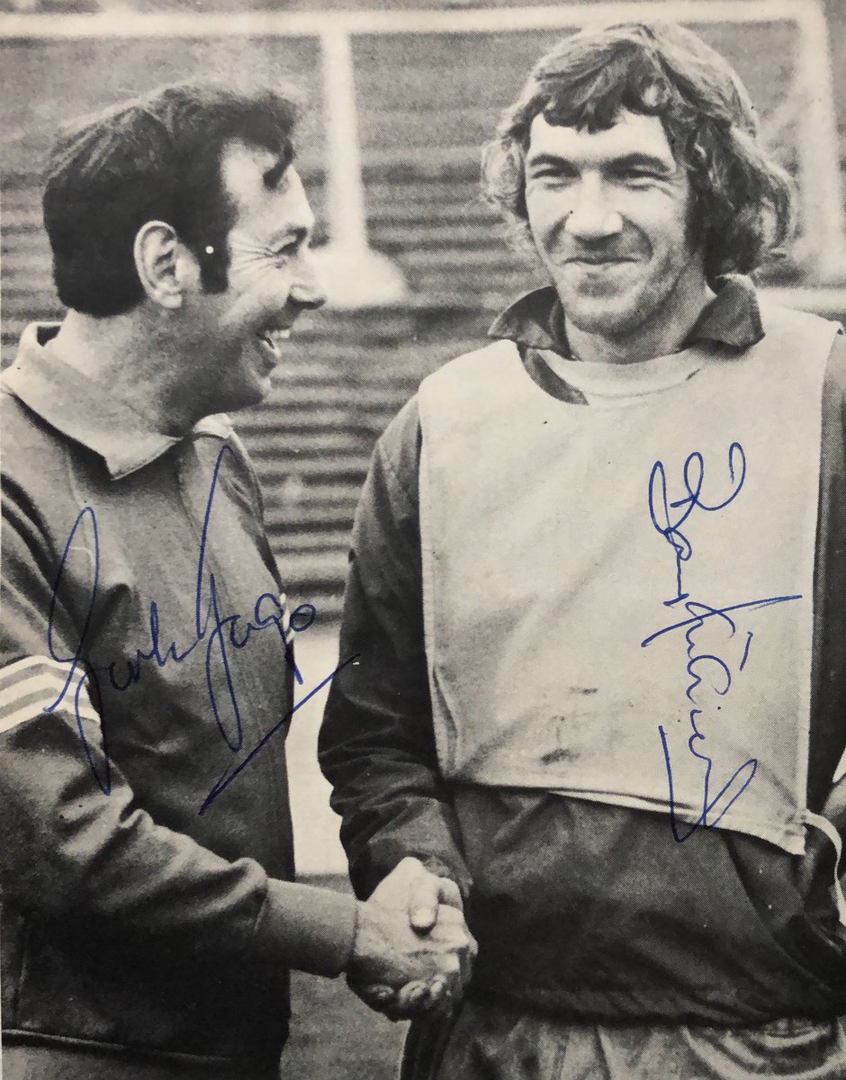 FAutographs's tweet photo. Millwall FC 

Gordon Jago &amp; Barry Kitchener 

#MFC #Lions #MillwallFC https://t.co/RVYf4zO1IS