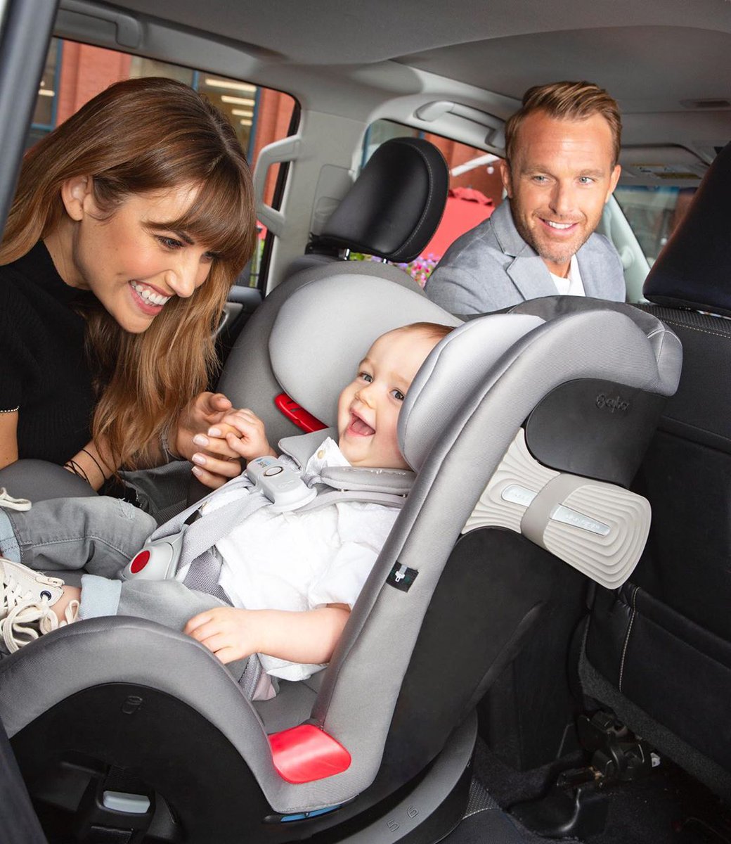 DearBornBaby tweet media