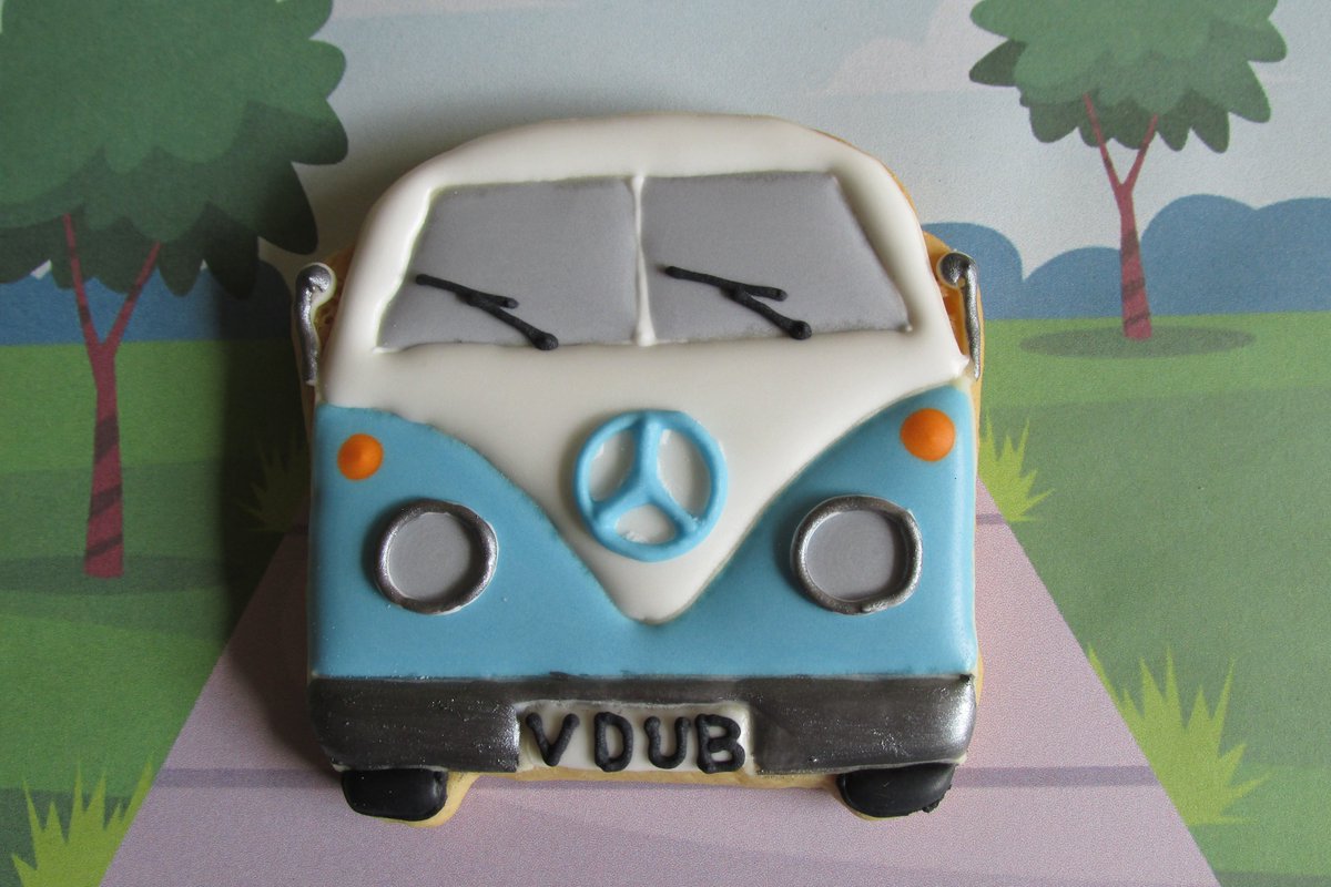 PinnacleIcing's tweet photo. We will be at #eatwelly @EatFestivals tomorrow! #Drive #cycle or come by other means! Just #BeThere @WellingtonTC1 @foodanddrinkSom @somersethour @FuseOutdoorArts @somersetfandd @DevonFoodLovers @devonfoodhub @OtteryFoodDrink @eastdevonhour @GFoodDrinkShow #icedbiscuits #handmade https://t.co/HIcoQ3PsIr