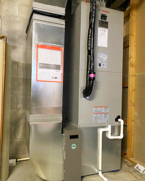 BoschHC_US's tweet photo. Our #ABCoftheWeek is Xtreme Heating & Cooling in Omaha, NE with this SUPER clean IDS2.0 heat pump upgrade. Consistently seeing excellent work coming from this team! Enjoy the long weekend, everyone. https://t.co/BacE5nR1yR