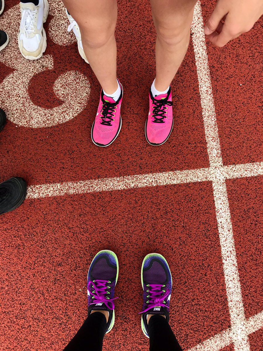 MissAMartinPE's tweet photo. Pippa: “Miss, my trainers are hurting me. What should I do?”
Me: “Are they brand new ones &amp; are giving you blisters? I can give you a plaster for now?”
Pippa: “No, I have two pairs of them, they just feel weird...”

🤦🏼‍♀️🤦🏼‍♀️🤦🏼‍♀️

*I have nothing LEFT to say* https://t.co/PkMtw9EzoR