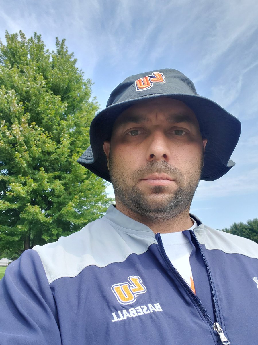 CoachPla1's tweet photo. @LUL1onsAthletic #CollegeColorsDay #LUPride #protectthepride
Representing Lincoln University Baseball with the Orange and Blue. Bucket hat and all. Where's my LU Alumni representing??? Let's paint today with those Lion Colors!!!
#LUBaseball https://t.co/snylRFDvsh