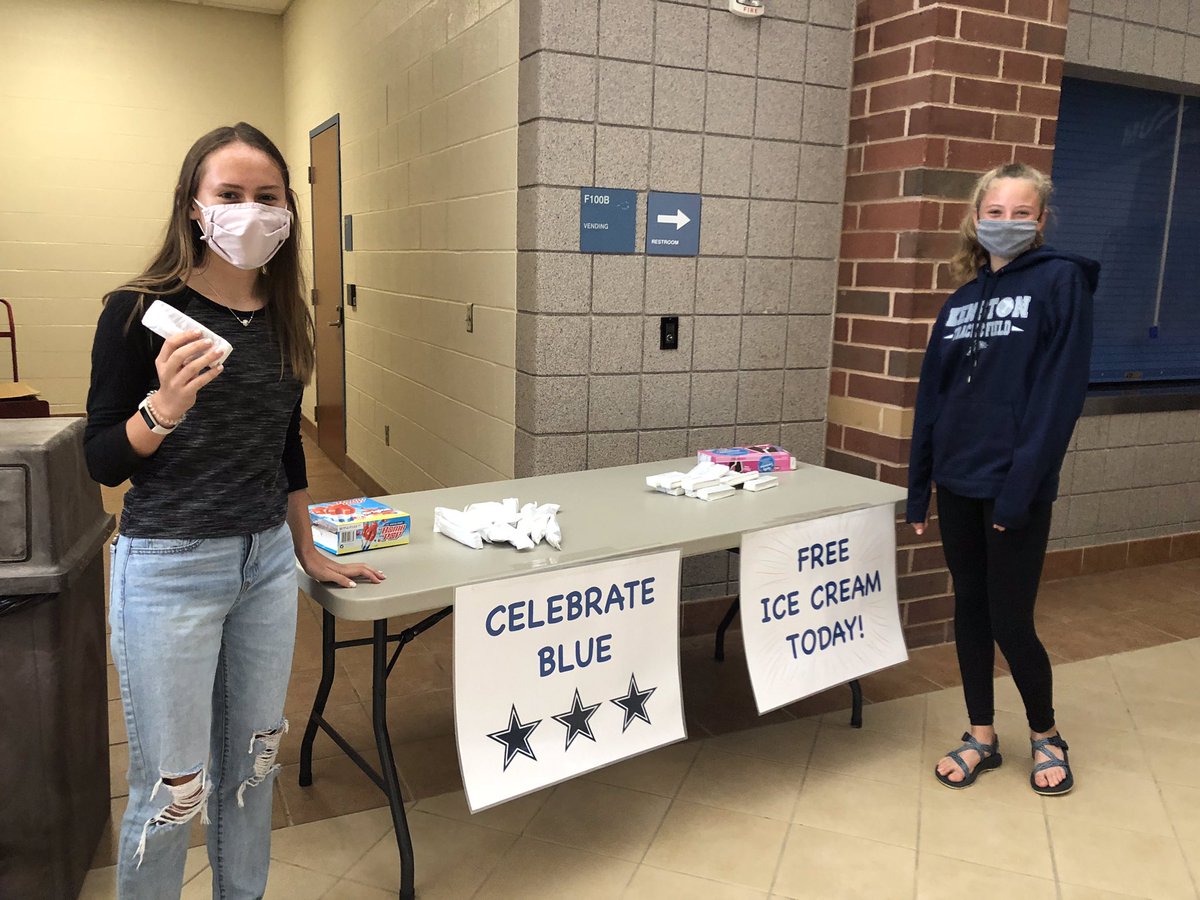 KenstonKHSPTO's tweet photo. The KHS PTO treated the kids to a bonus Celebrate Blue to commend to students for having a successful first week and to recognize their smooth transition to the new school norms. #PTOinAction https://t.co/ECKTKBms1G