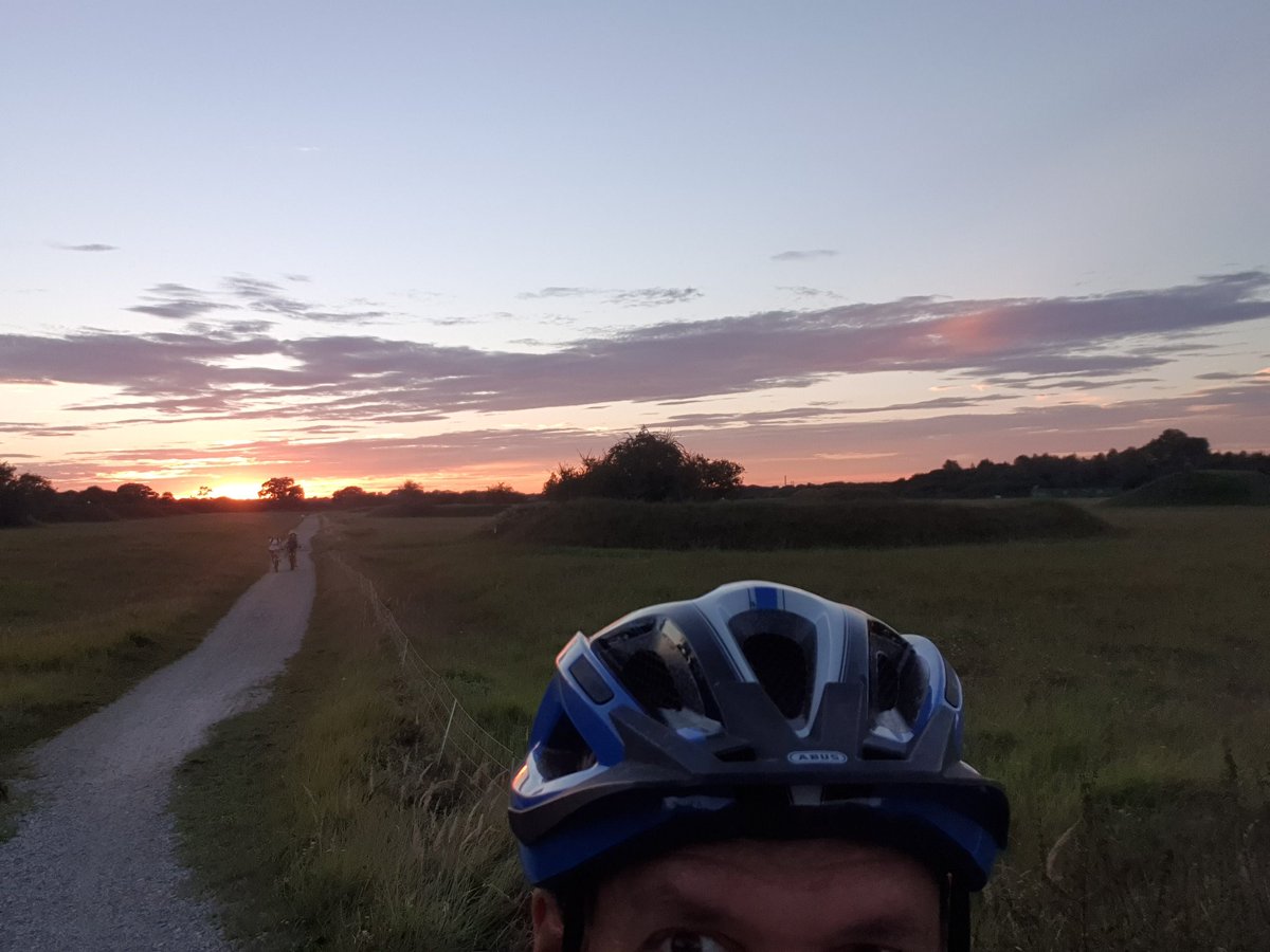 Cycling back home... #helmfi #enjoytheweekend