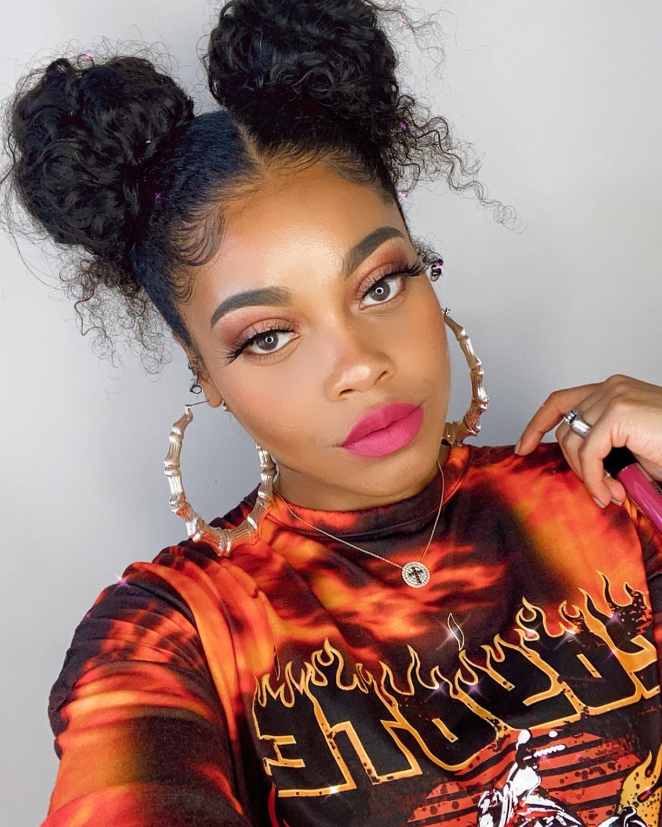 Destiny_Jones1's tweet photo. NEW “Juice” Matte Liquid Lipstick 💄 💕🔥
https://t.co/s7pevLU4U5 https://t.co/DnL4ZMCqG2