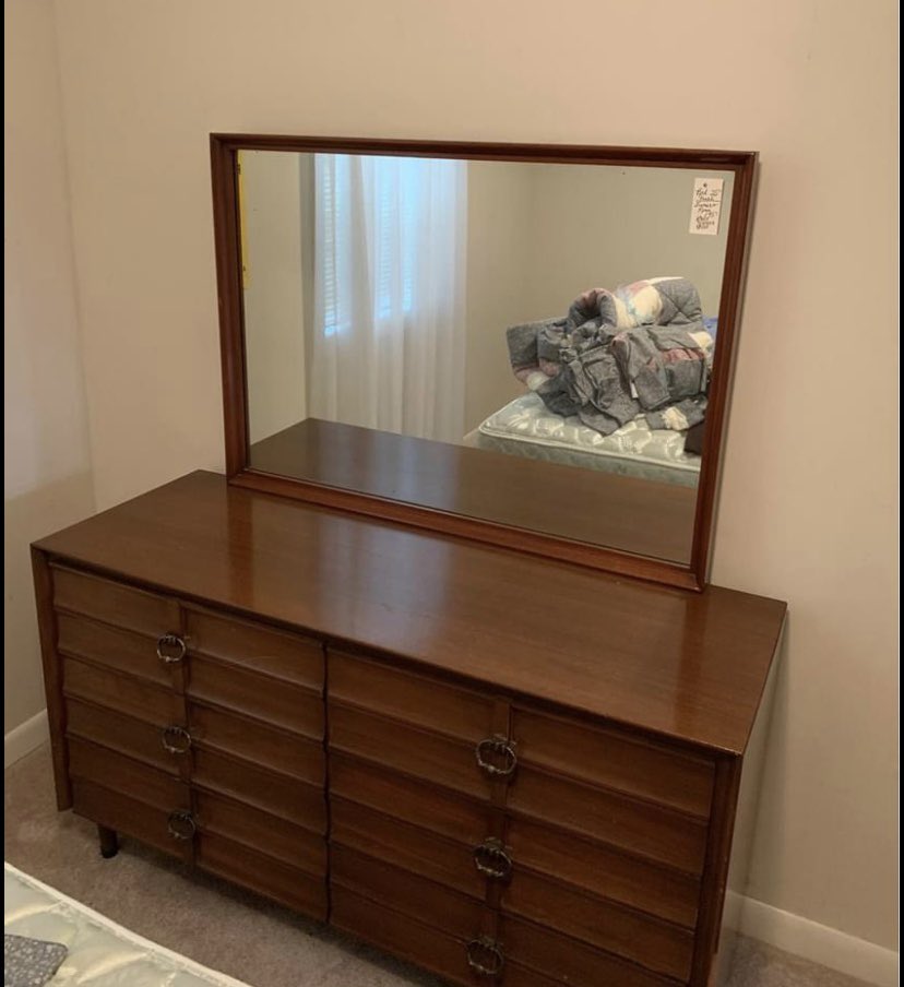 madisonsteelee's tweet photo. I guess I’ll share It here too :)..gave this beaut from FB marketplace a face lift 🤍 https://t.co/IukWBfNzVe