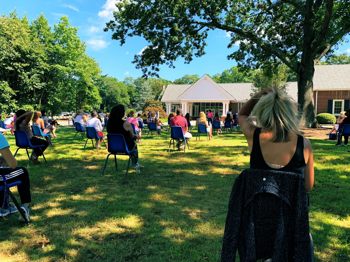 TechWithMsMoran's tweet photo. All set to start the 2020-2021 school year. It’s going to be different, and at times challenging, but together we’ll get through it all. #everythingisbettertogether https://t.co/GvAcVxvXtO