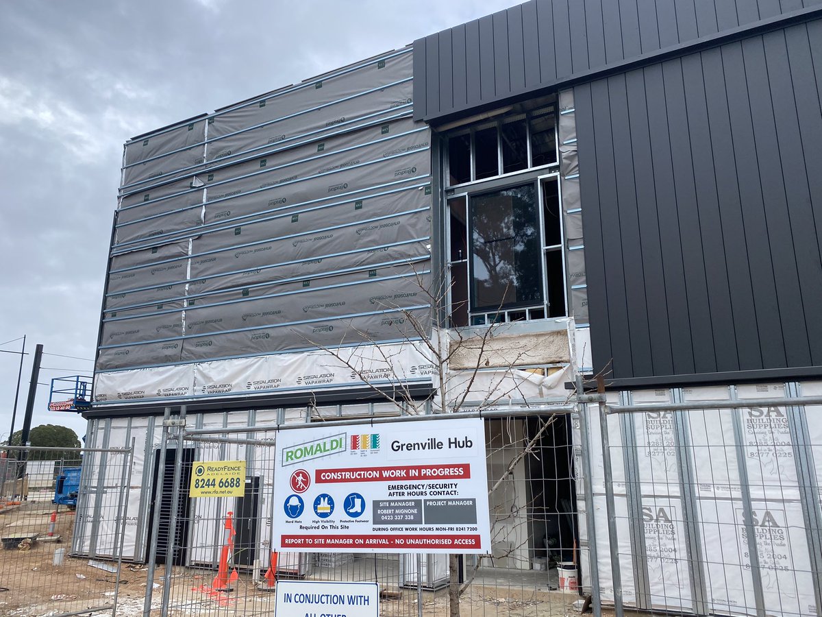 RomaldiPtyLtd's tweet photo. The new Grenville Hub for the City of Playford. Lots of detailing and quality finishes for this Community Project.
#romaldi #romaldiconstructions #teamromaldi #southaustralianbuilders #builder #buildersofinsta #buildersadelaide #grenvillehub #cityofplayford https://t.co/UdhJ0WawxX
