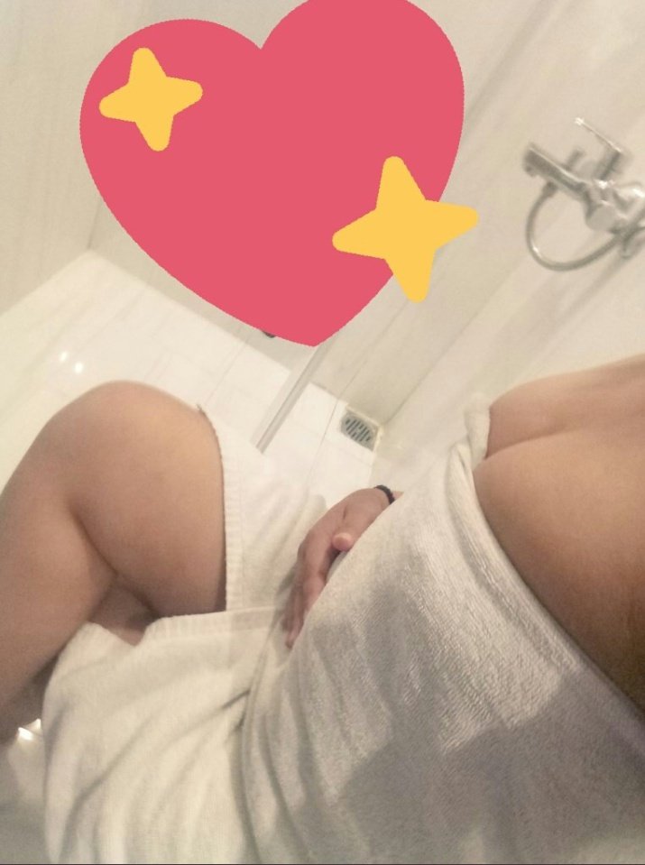 7Adellsby's tweet photo. Morning sex yuk main santai
#availmojokerto 
Bisa dadakan pagi ini syg
#bomojokerto 
#bokinganmojokerto
#wpmojokerto
#bisyarmojokerto
#expomojokerto 
#mojokertobirahi 
#RECOMMENDED4BO 
Rr by Dm Wa https://t.co/JuyjWYUGBl