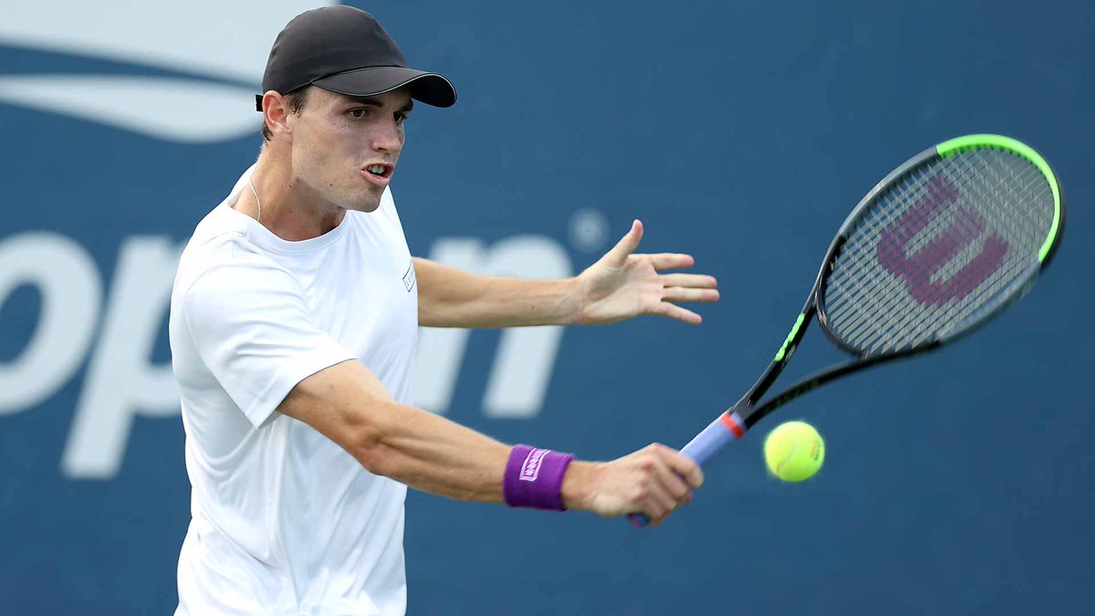 juancruz_fagan's tweet photo. Entre 2012 y 2014 no pudo jugar x fracturas x estrés; En 2017 tuvo neumonía; En 2018 tuvo tendinitis, se quedó sin ranking y fue a limpiar barcos c/su hermano.
Jugó 106 partidos en 2019 y en este US Open ganó su 1º partido ATP. La historia de C. O´Connell:
https://t.co/3MAjixZDgQ https://t.co/p6PiwnYmWR