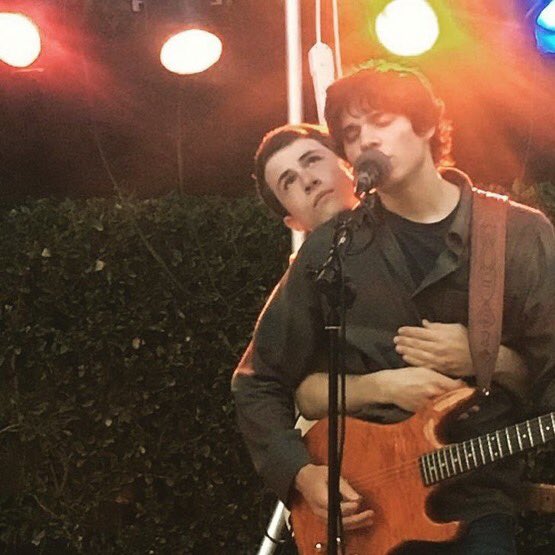 thread of dylan and braeden hugging bc why not   #streamwallows