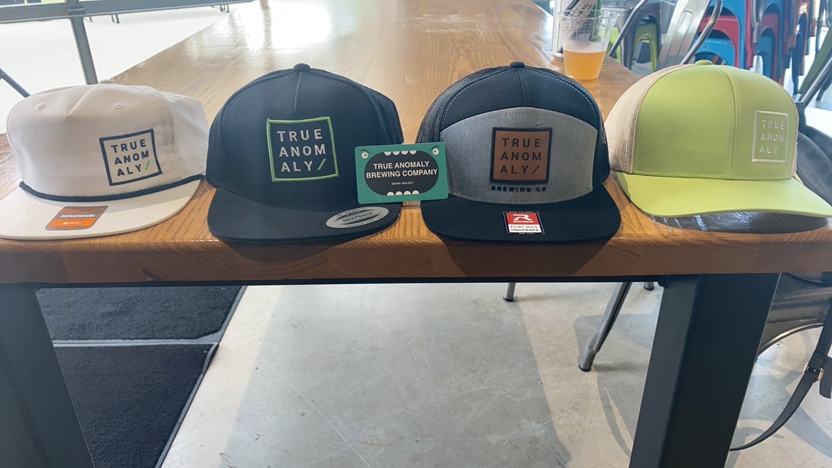 CollectiveTexas's tweet image. Thank you to @TrueAnomalyBeer for the 50 dollar gift card and the hats for the giveaway!!!!!! #houstonbeerrun 

Come see sarah for addition entries!