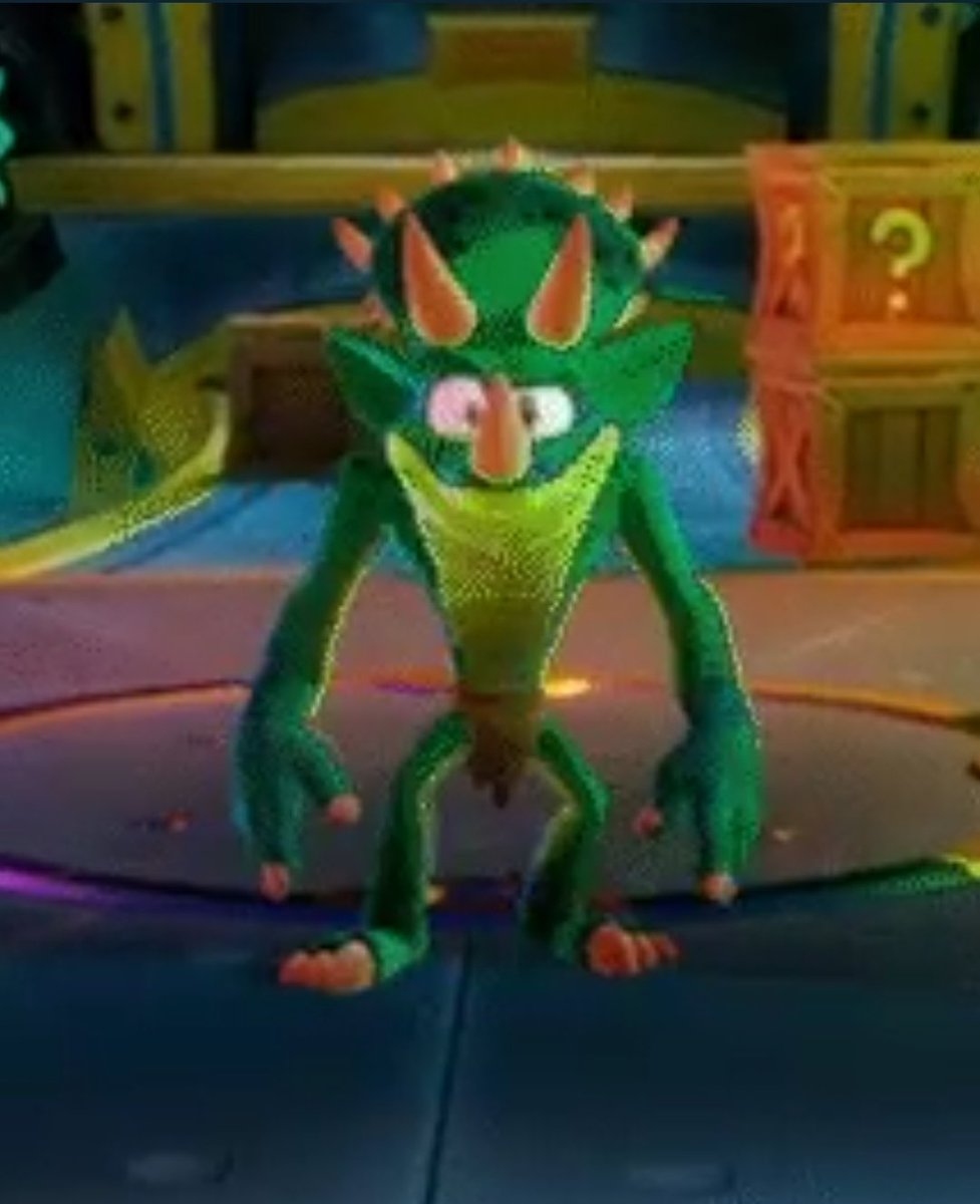 jakemeyers2015's tweet image. #CrashBandicoot 

Is the first one meant to be #TinyTiger?

#ChickenCrash
#PirateCrash
#DinoCrash