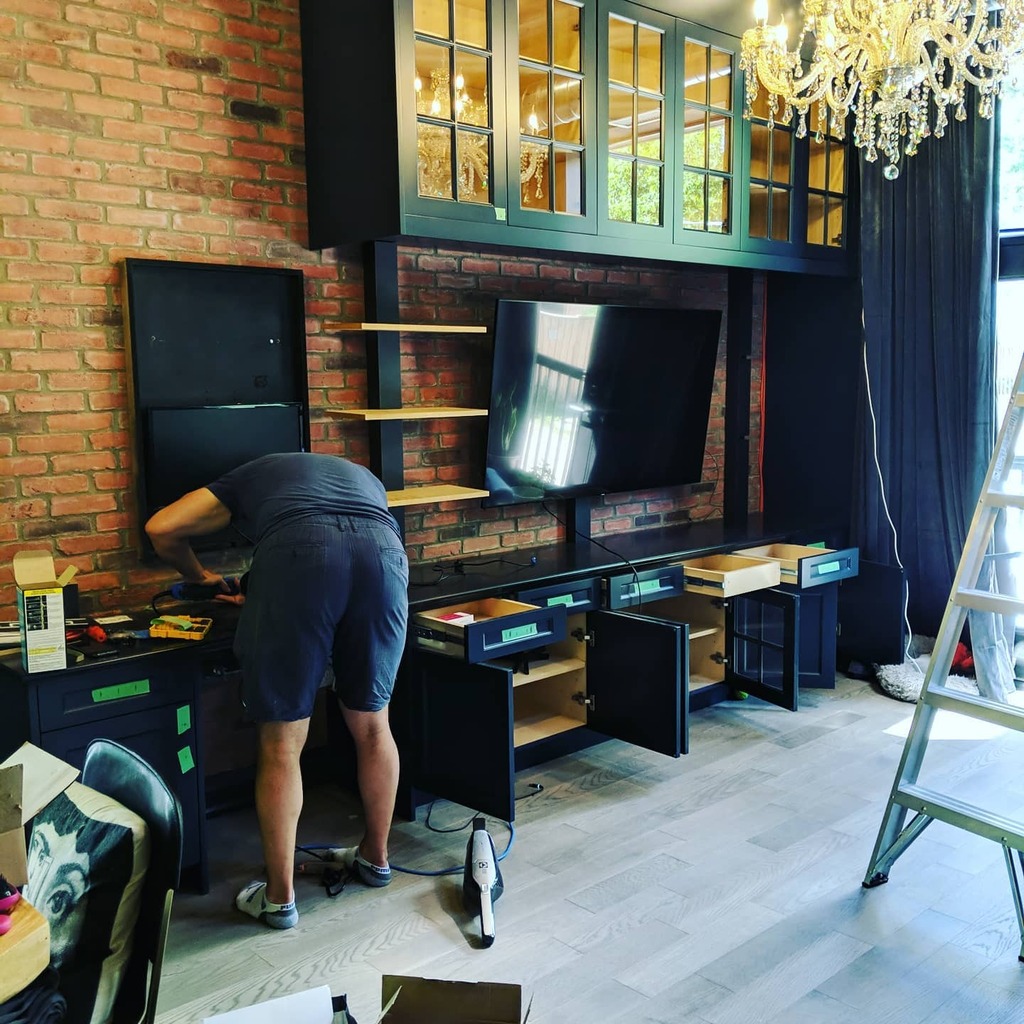 tebInteriors's tweet image. Big install today!
.
Oh...... And Matt&apos;s butt.
.
.
#injectsomeedge #homegasm #interiordesign #design #homedecor #customhomedecor #home #colour #homesweethome #homedesign #homedecoration #homestyling #decoration #inspiration #customhome #custominteriors #… instagr.am/p/CEuYLEnJiul/