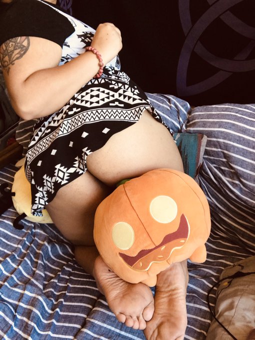 Its officially spooky comfy season and i&rsquo;m so ready !  All month Ill be doing a bunch of new ideas and<a href="/tag/erp"class="tags"><span>#erp</span></a><a href="/tag/lewdtubers"class="tags"><span>#lewdtubers</span></a>