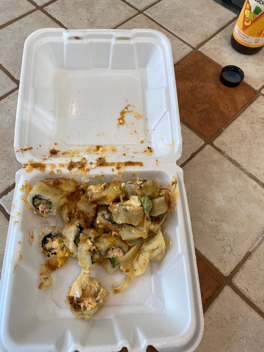 BeautyAsylum's tweet photo. @DoorDash ordered two sushi rolls for $30 &amp; this is how it arrived. No customer service option for credit or refund. I need you to do better. https://t.co/SArCh5gbFC