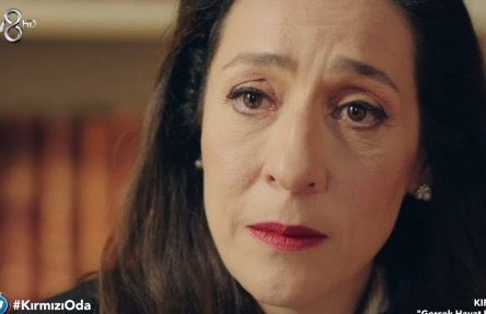 landoffsolitude's tweet photo. “Hepimiz isteriz ki biz değil o değişsin, oysaki hayatımız sadece biz değişirsek değişir.”
#KırmızıOda https://t.co/tMQ9bhT7DA