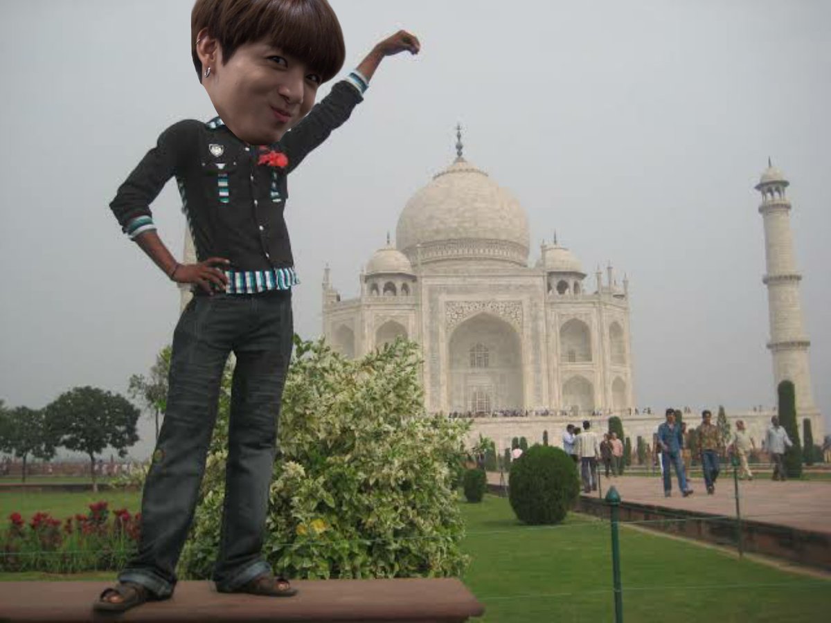 Jungkook visiting Taj Mahal! 