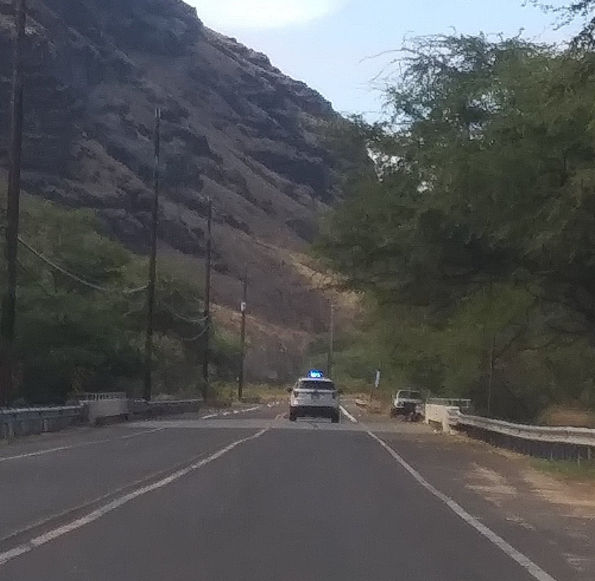 zintkala_ska's tweet photo. Always cops. We just narrowly escaped. All we are trying to do is survive. We need water to live. CDC says let them alone. Honolulu Sergeant literally said to the CDC, "My officers will ticket and arrest homeless anyway." Harassment is over the top and personal!~LWB photo https://t.co/bPMWwvlzpa