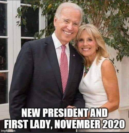 DANNI64AZ's tweet photo. @WhiteHouse @realDonaldTrump @POTUS has done SQUAT!

191,000+ dead Americans from the #TrumpVirus 

Millions facing #TrumpEvictions and  #TrumpHungerGames 

The economy is decimated, there are no jobs to go back to and the Fed backed market is unsustainable. 

In 60 days we'll get a president again! https://t.co/QHYVxiWr7o