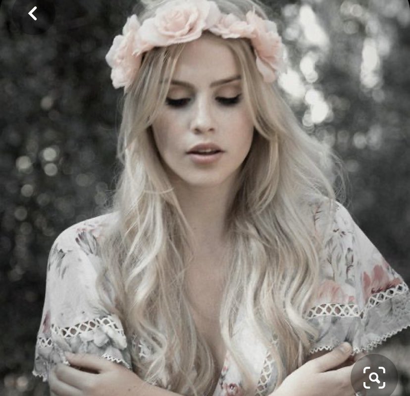 Drink 
Of sweet nectar I possess 
Offered neck to your fangs 
Tender wrist to your lips 
And there for you hidden 
Lay another waterfall to sip 
Quench your thirst from 
Sweet late summer passion 
Drawn forth by your tempting