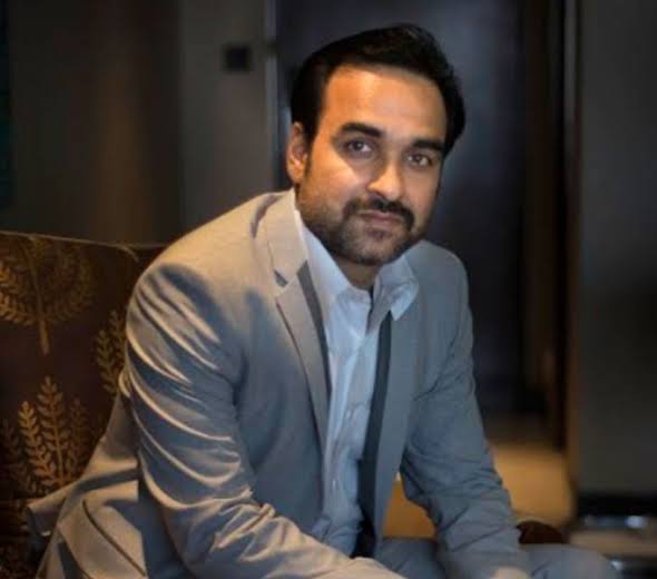 Divyanshu145's tweet photo. Happy birthday sir
"A true gem"
May God always bless you
Just waiting for mirzapur 2🤗🤗

@TripathiiPankaj 
#mirzapurseason2 https://t.co/JBjeYvR52i