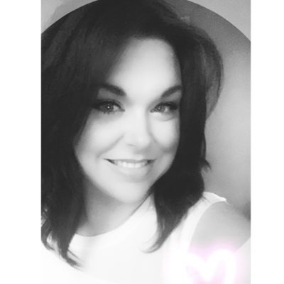 Vicks_Eliza's tweet photo. #NewProfilePic https://t.co/Hsduw1kMWm