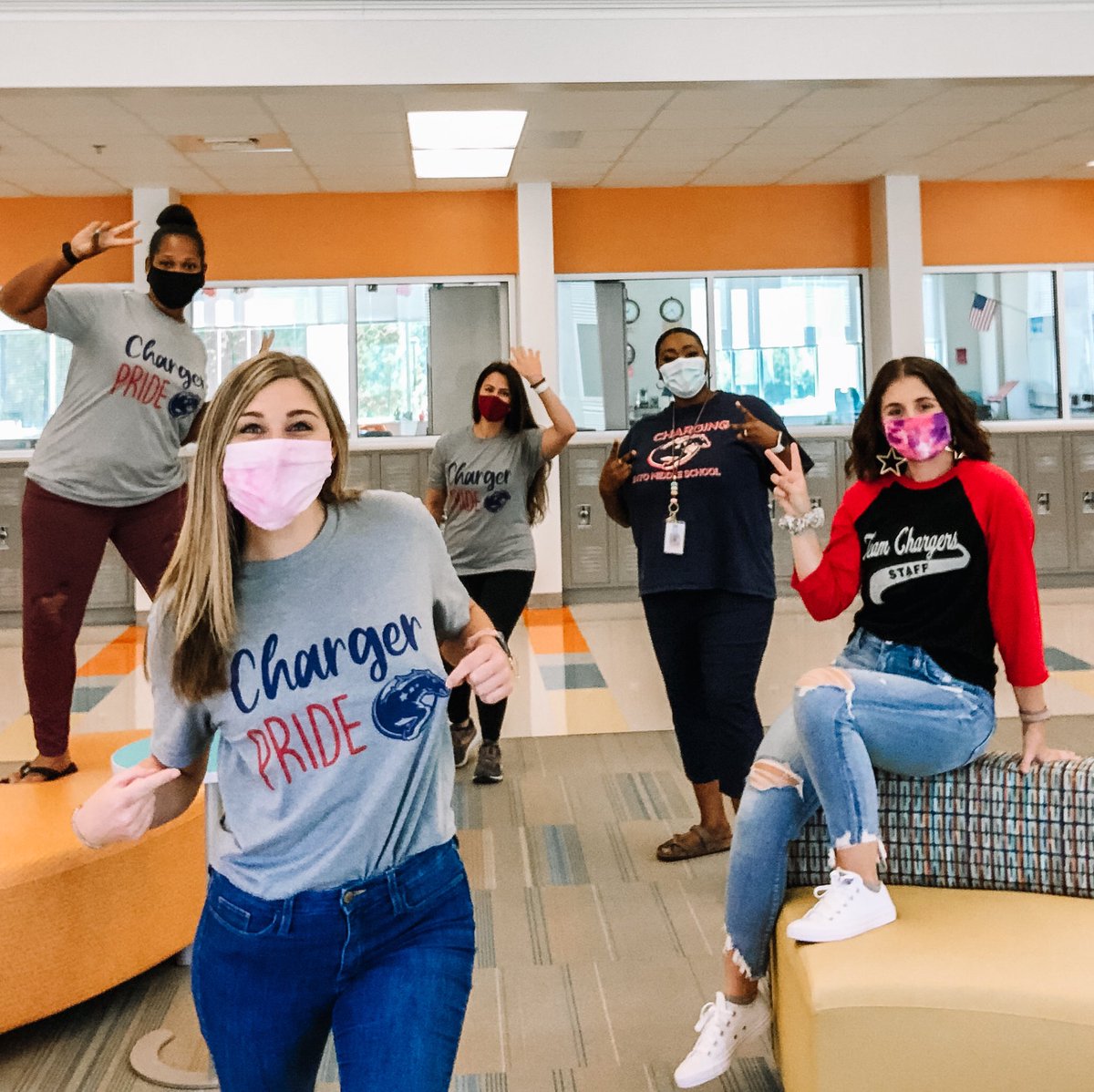 MsHnattAFMS's tweet photo. Having a (socially distant) BLAST on AFMS Spirit Wear Friday!!!❤️💙 #AFMSPTSA #SpiritWearFridays #ChargerSpirit https://t.co/qgX1zx24Xk