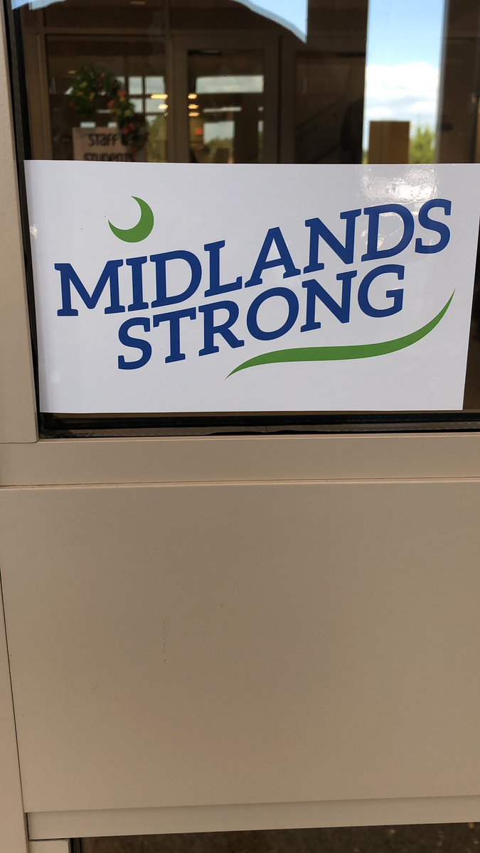 CayceGriffins's tweet photo. @CayceGriffins and @LexingtonTwo is #midlandsstrong https://t.co/ymQ87Fd3OX