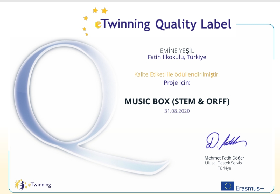 YELDORUK's tweet photo. @turangore Gece gece iki etiket birden,büyük mutluluk,ödül.
Fatih İlkokulu @bircankeles #eTwinningTürkiye
#eTwinningKaliteEtiketi
#eTwinningMersin https://t.co/dGCtx6EM6N