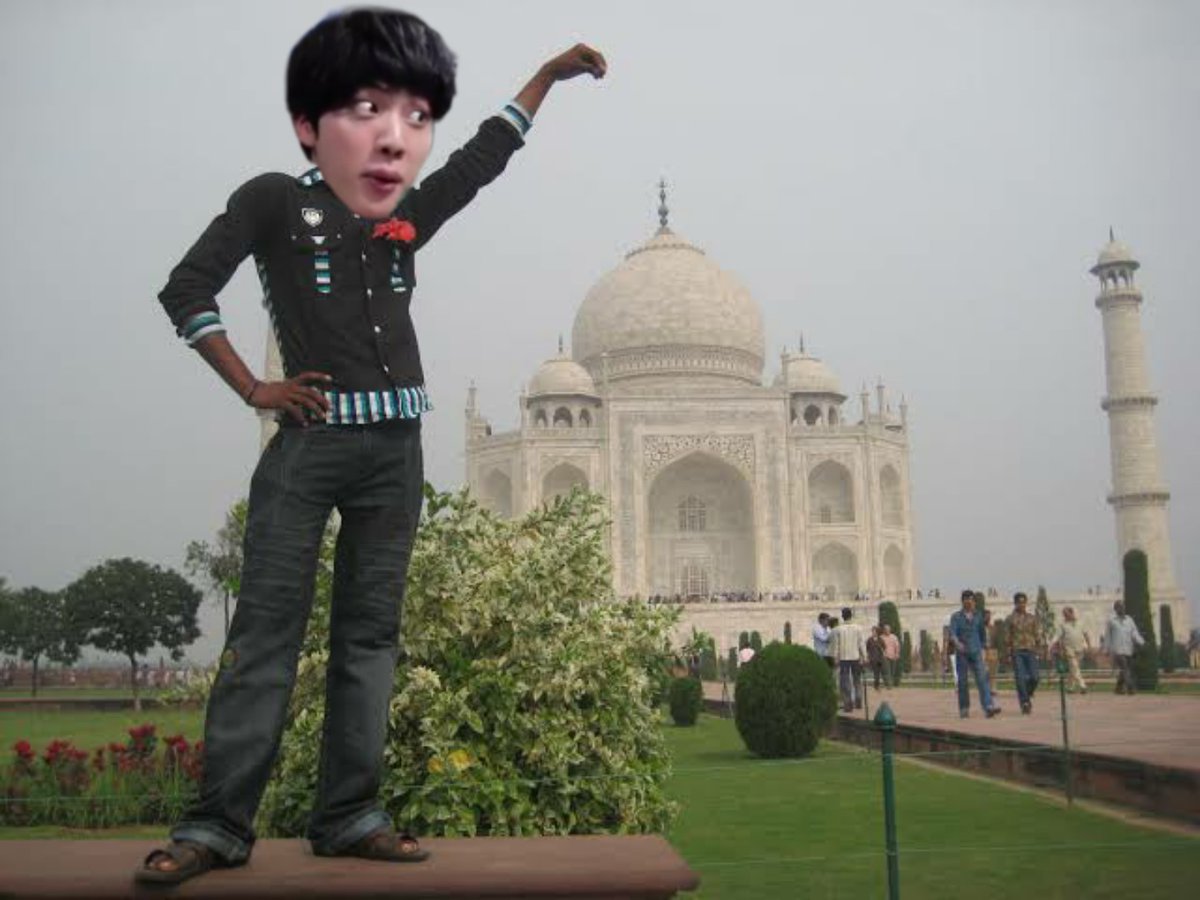 Seokjin visiting Taj Mahal 