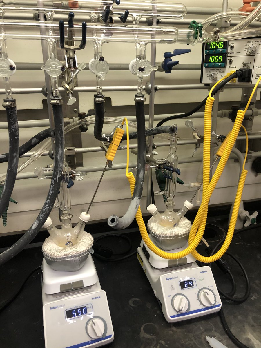 EmilHP_Chem's tweet photo. And the first reactions of the H-P Lab are on the books! #openforbusiness #NewPI #LetsScience #ScienceInTheTimeOfCOVID https://t.co/o1GMpetTat