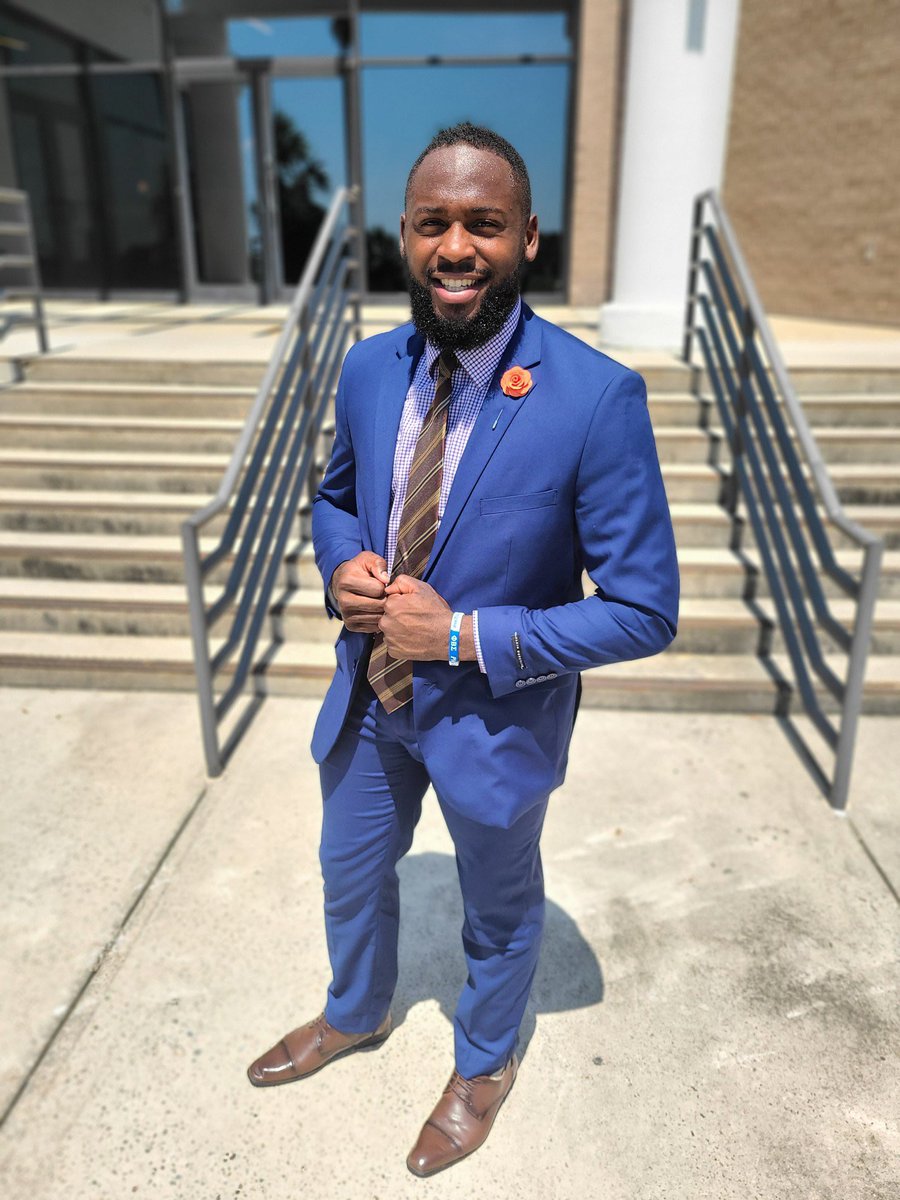 SSURoyals's tweet photo. Tigers, We are almost there! Congratulations to our 2020-2021 Mister &amp; Miss Senior Titus Lawrence &amp; Ashley Bennett. Welcome to the SSU Royal Experience! 🐯🔷🔶👑Let’s work! #SSURoyals #SSU #TwoMoreToGo https://t.co/AU0GXlDQd3