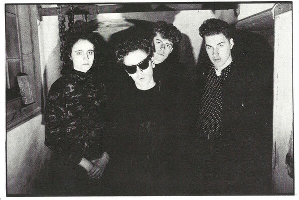 dancrossmusic's tweet photo. #theperfectdisaster #indie #alternative #Alternativerock #josephinewiggs #bedfordshire #thebreeders #pixies #womeninrock https://t.co/oM6E3J10qs