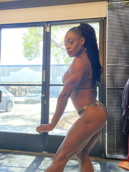 Guess who&rsquo;s back at work shooting some sexy wrestling today @evolvedLez #ebonygoddess #dominatrix #AdultWork<a href="/tag/bikiniseason"class="tags"><span>#bikiniseason</span></a><a href="/tag/dominatrix"class="tags"><span>#dominatrix</span></a><a href="/tag/adultwork"class="tags"><span>#adultwork</span></a><a href="/tag/ebonygoddess"class="tags"><span>#ebonygoddess</span></a>