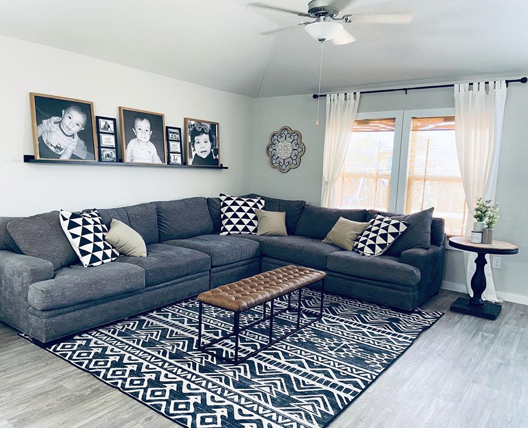 RoomsToGo's tweet photo. Kick off your long weekend right!
Featured: Cindy Crawford Home Palm Springs Gray Sectional
Check out our website for product availability in your area.
#roomstogo #home #homedecor #furniture #livingroom #sofa #sectional #graysectional #cindycrawfordhome #cindycrawford https://t.co/bzliKeCb3g