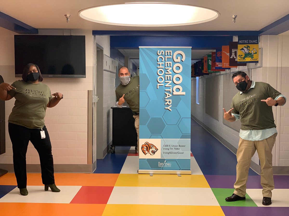 PrincipalZavala's tweet photo. I’m surrounded by greatness. These two make it happen!! Proud of my A.P.’s @JohnRGood #iisdgamechangers #GoodNReady https://t.co/vXfnOYpU4l