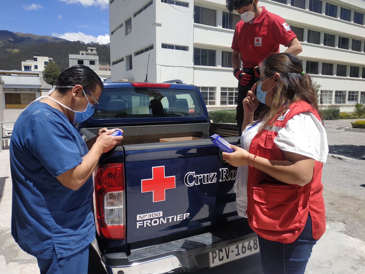 hpas_salud's tweet photo. 🤝Solidaridad| Agradecemos a todas las empresas públicas, privadas y comunidad por las donaciones entregadas como insumos, #Epp, alimentos, entre otros.
#simed #sociedadfemeninaisraelí #BIRM #incodisa #Lira #ClubRotario #S&SMedical #grupopharma #Inalecsa #CruzRoja #Beiersdorf https://t.co/fkE4uE9KTo