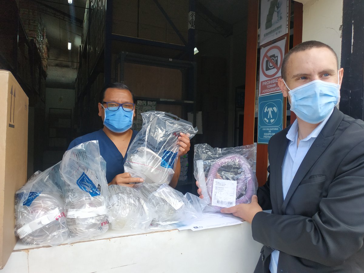 hpas_salud's tweet photo. 🤝Solidaridad| Agradecemos a todas las empresas públicas, privadas y comunidad por las donaciones entregadas como insumos, #Epp, alimentos, entre otros.
#simed #sociedadfemeninaisraelí #BIRM #incodisa #Lira #ClubRotario #S&SMedical #grupopharma #Inalecsa #CruzRoja #Beiersdorf https://t.co/fkE4uE9KTo
