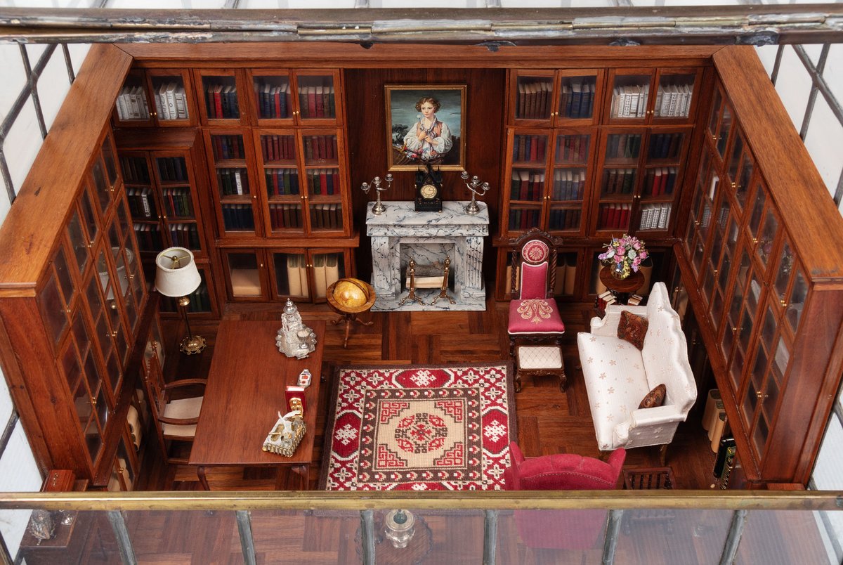 It’s a big (little) day at The Rosenbach! One of our latest acquisitions is this miniature model of John Fleming’s library and gallery in NYC.