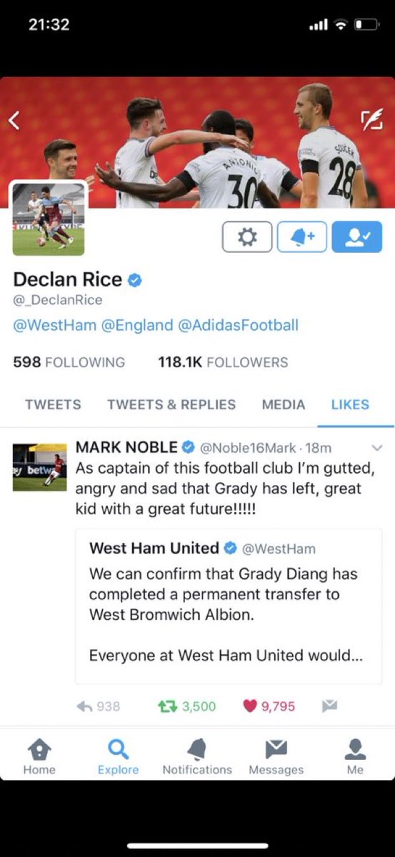 WHUFC_News's tweet photo. I see that Declan agrees 👀👀

Those three frauds are finished at this club....

#GSBOUT https://t.co/IheKgC0BXH