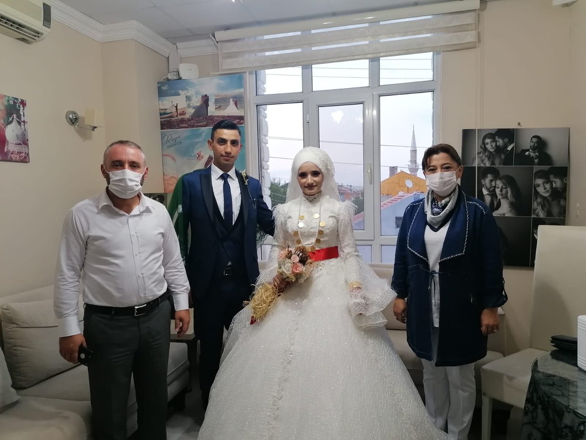ceydaerenler's tweet photo. #Kütahya, #Aslanapa #Pullar Köyünden Ümmühan ile Yahya kardeşimizin düğününe katılarak çiftimizin ve ailelerinin mutluluğunu paylaştık. 

Rabbim, evliliklerini mübarek kılsın, iki cihan saadeti nasip eylesin. https://t.co/T4zZjRn9zb
