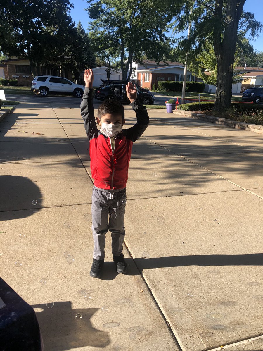 teachbeaty's tweet photo. Drive by science is my jam! I think I’m on to something @SerenaHills_161 https://t.co/oHSiGW2l5F
