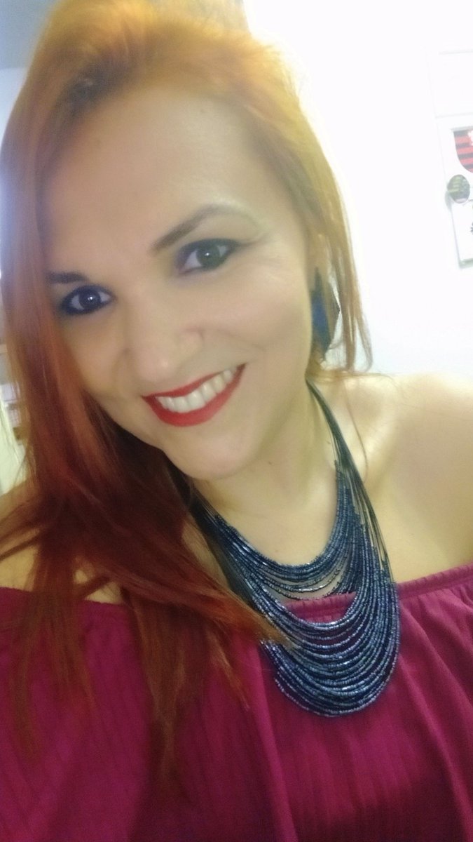 abdamedeiros's tweet photo. Happy hour da sexta: apresentar programa de TV. Faz-me bem! #ValeConexao #FVJ #TVSinal https://t.co/Nf7TXx38Va
