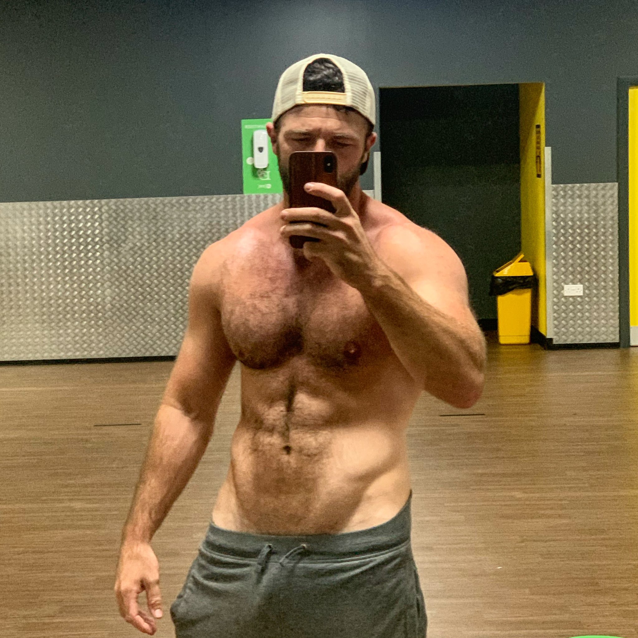 Max Deeds Twitter fit