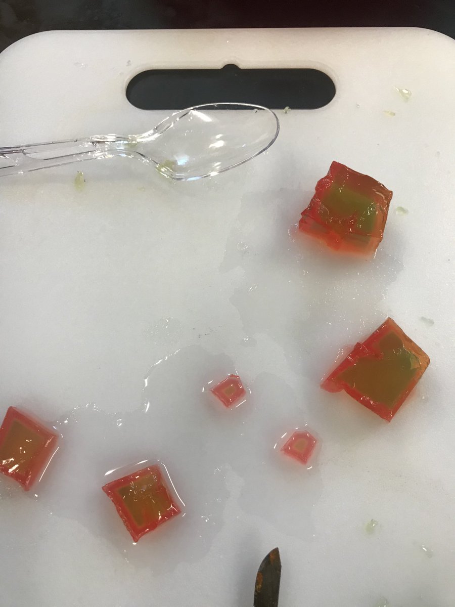 ingmire_s's tweet photo. #1DCCS #APBIO Super cool lab today in APBIO. We used KnoxBlox cubes of different sizes infused with pH indicator to test the hypothesis that surface area to volume ratio limits the size of cells. https://t.co/a8sEGfs72n