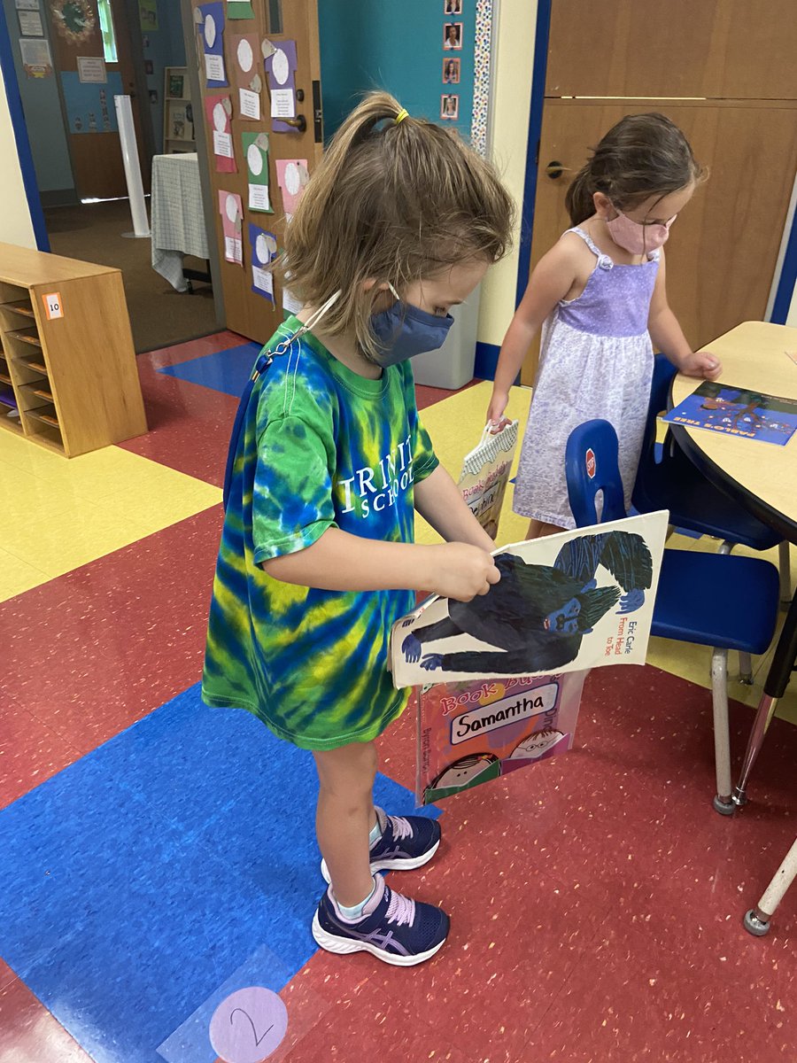 skerrtrinity's tweet photo. We had a fantastic Friday in Pre-K! We learned how to use our iPads followed by doing some math games and got to do some book shopping! #trinitylearns https://t.co/tfOb37r0h8