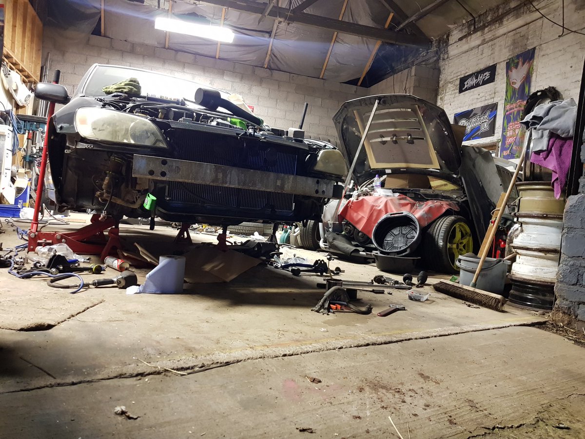 ffsewan7's tweet photo. I have 7 days until the Golspie weekender.. 

I better get working.. 

#laceydriftcar #driftcar #lexus #is200 #sxe10 #drift #lilyjz200 https://t.co/aHeZwSqEwl