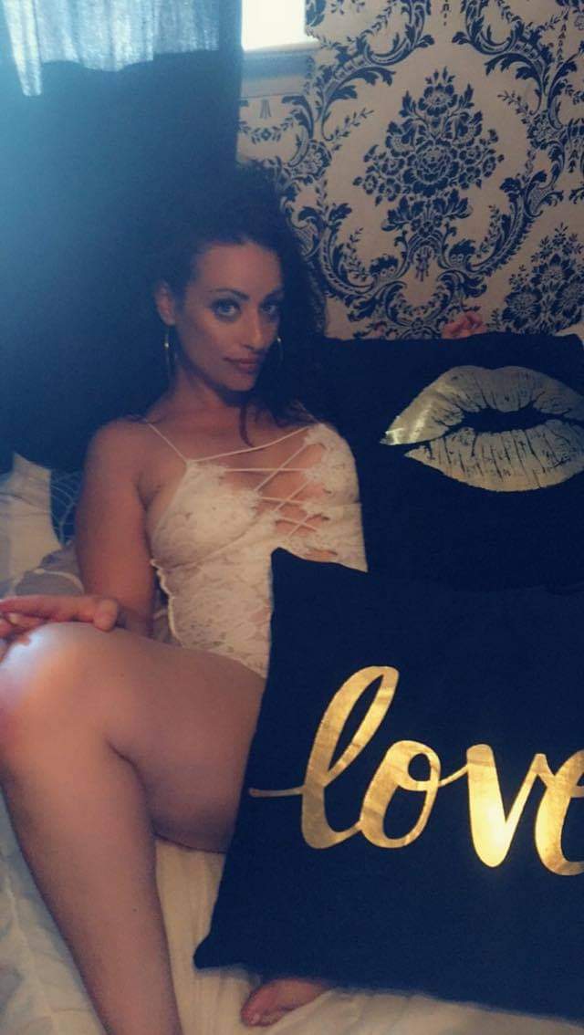 VenezVictoria's tweet photo. #love #anticipation #onlyfans #model #sexy #gay #like #feet #instagay #onlyfan #camgirl #gayboy #explorepage #lingerie #selfie #snapchat #fetish #followme #covid #girlswithtattoos #tattoos #onlyfansgirl #egirl #instadaily #f #booty #fashion #subscribe #lgbt #paypal #beauty https://t.co/e9B9cyQFWr